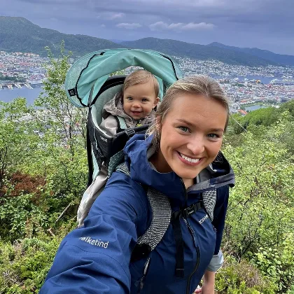 Mini og du | På tur med Hedvig Hjertaker